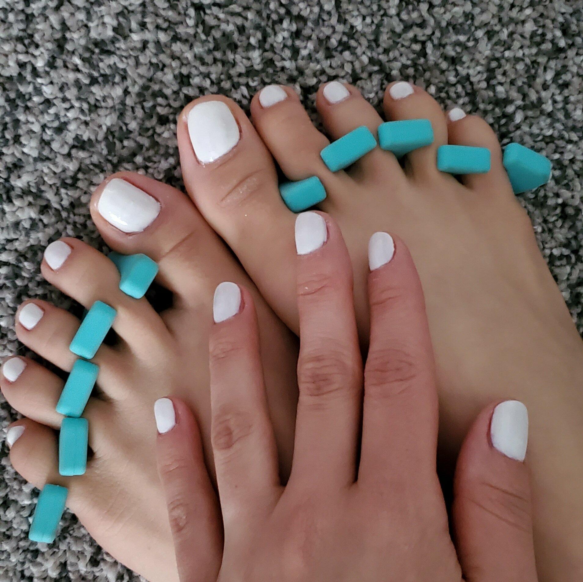 Piedi di Alinity / alinity Nude OnlyFans Leak 1