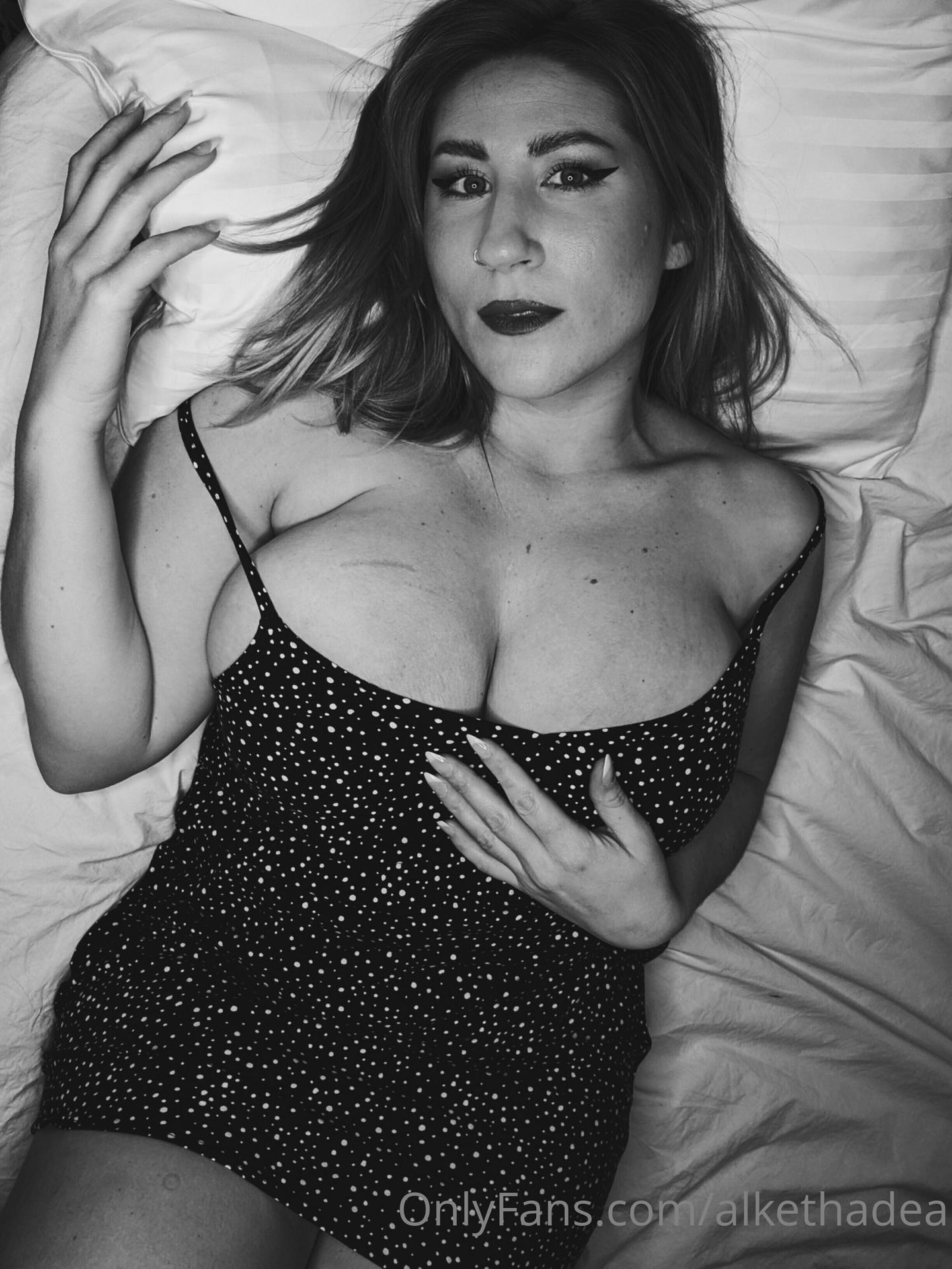 Alkethadea Nude OnlyFans Leak 1