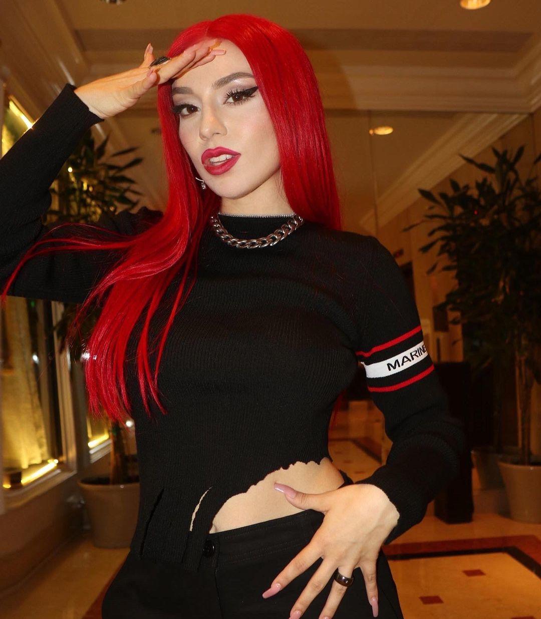 Ava Max / plharleyquinn Nude OnlyFans Leak 1