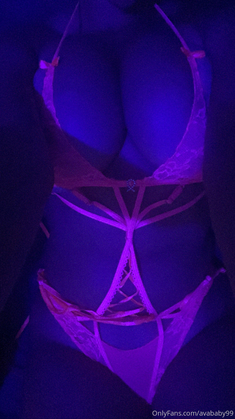 ASIACANTHANG / Avababy99 / BUTEBRAT / VIRGINMARY99 Nude OnlyFans Leak 1