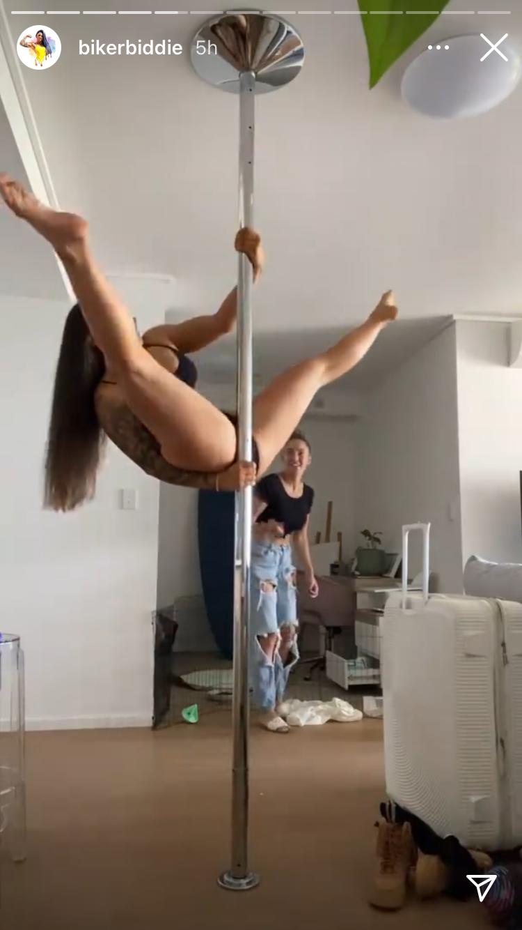 Biker Biddie / bikerbiddie Nude OnlyFans Leak 1