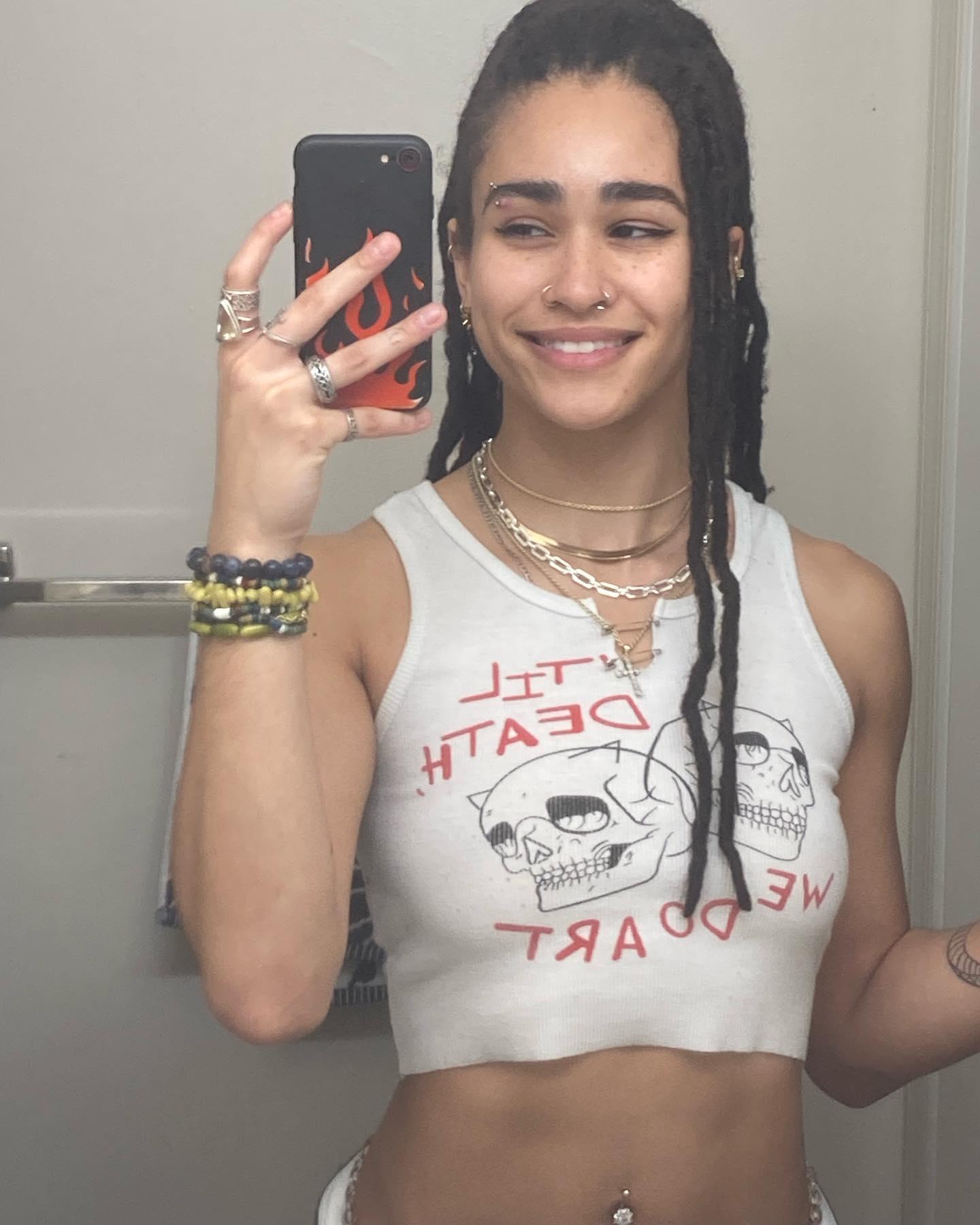 chalially / chaliceanastasia Nude OnlyFans Leak 1