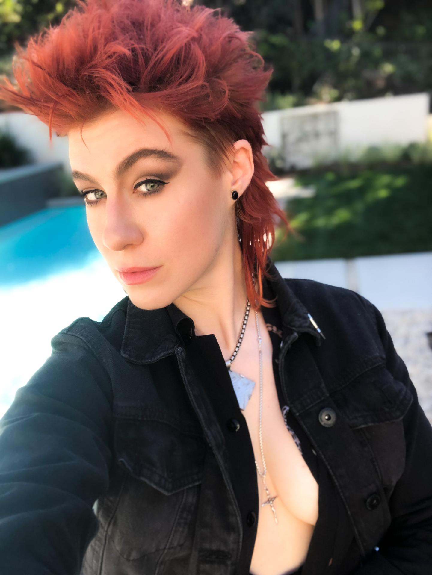 Comicbookgirl19 / pirateflagnislandgirl Nude OnlyFans Perdite 1