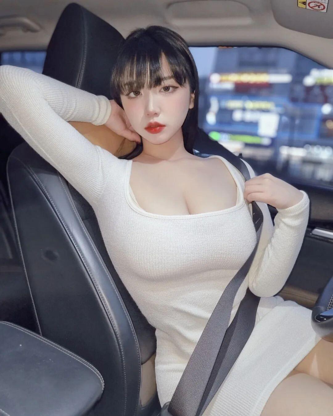 E_Chi_h Nude OnlyFans Perdite 1