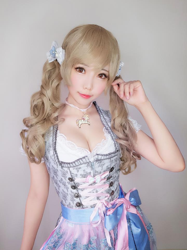 Ely Cosplay / eeelyeee Perdite Nude Patreon 14