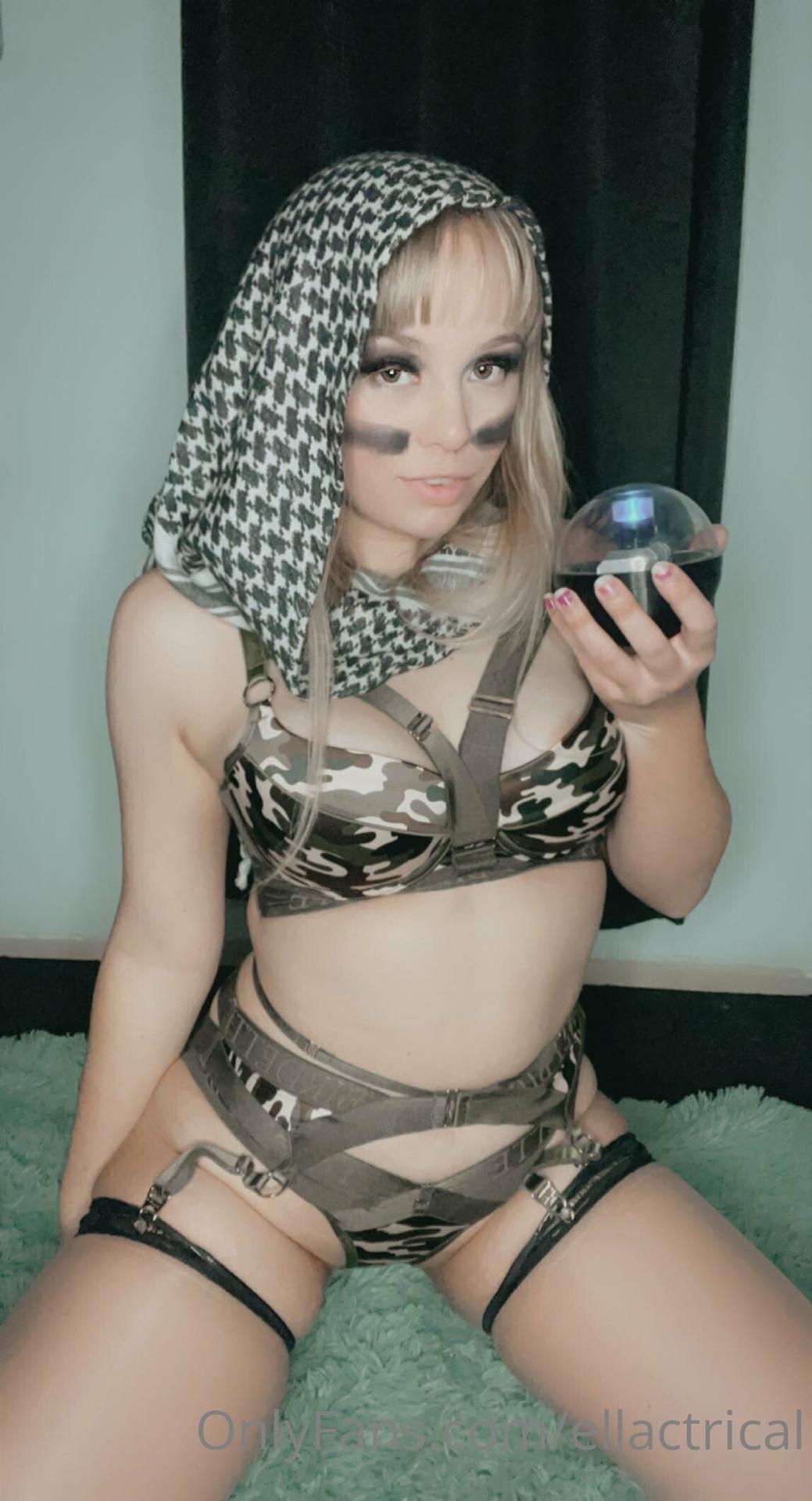 Perdite Nude di Ellactrical su OnlyFans 1