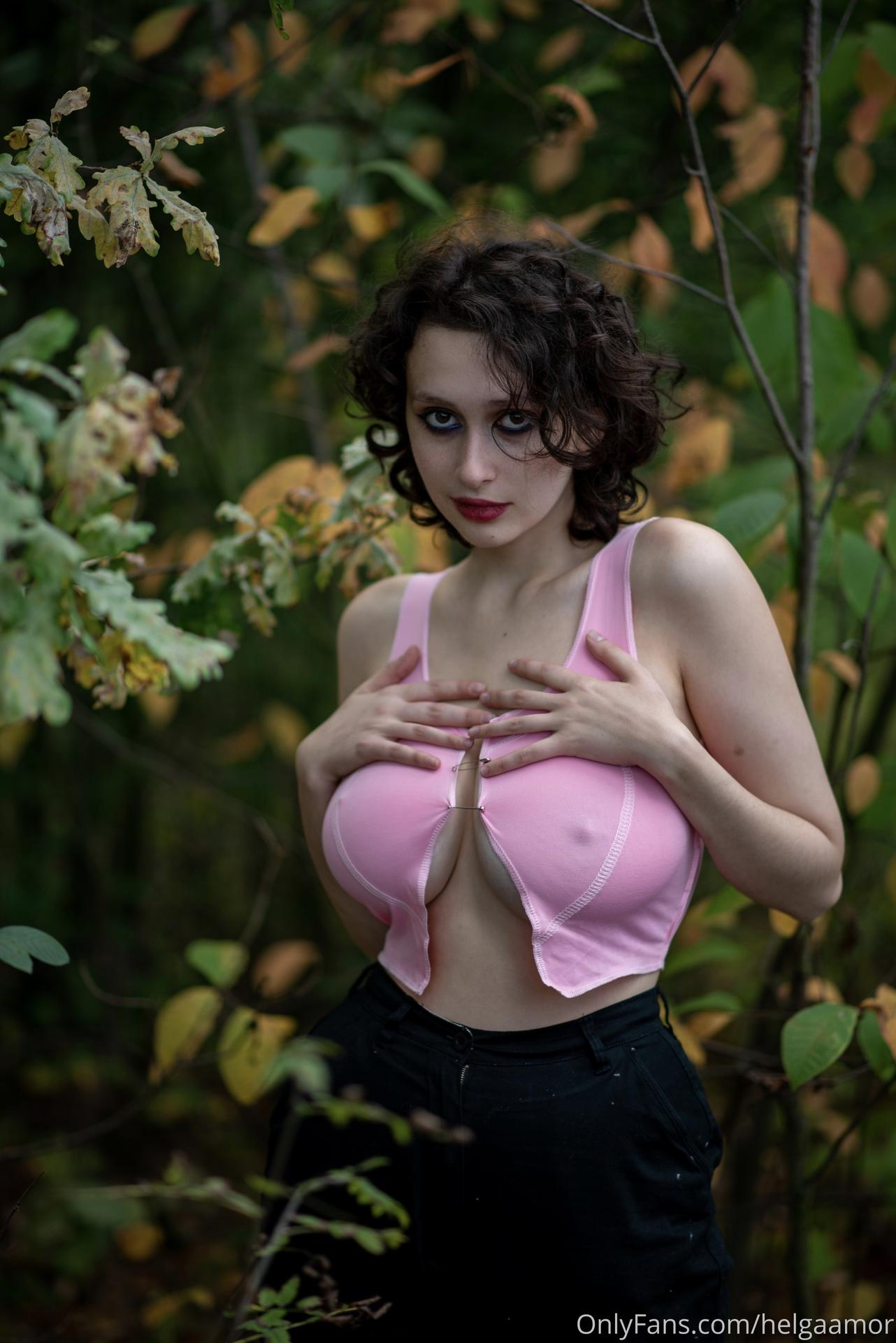 Helga Amor / helgaamor Nude OnlyFans Leak 1