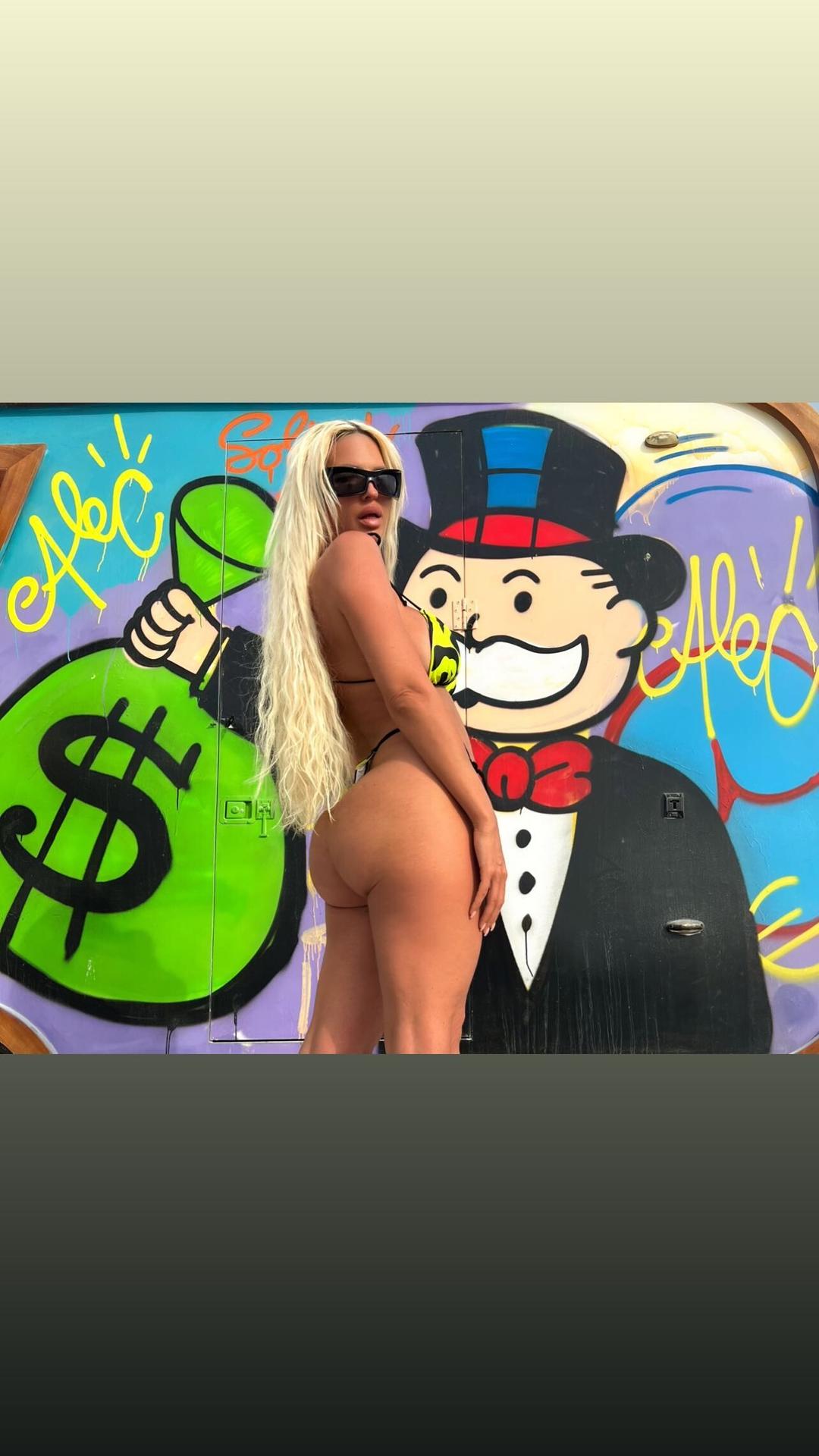Jelena Karleusa / karleusa Nude OnlyFans Leak 1