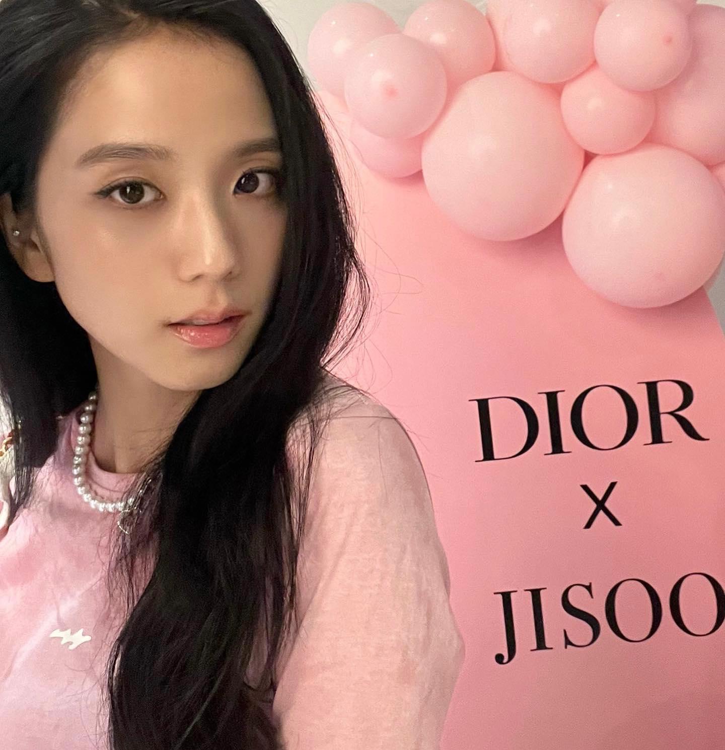 BLACKPINK / Jisoo / qenshizu Perdite Nude OnlyFans 1