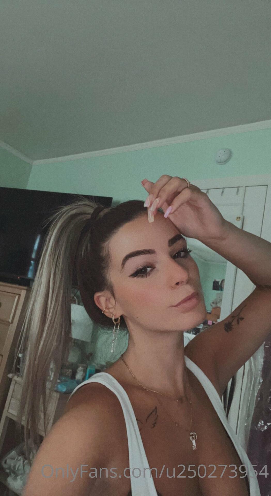 Kaitlyn Krems / Kaitlynkrems / kaitkrems Nude OnlyFans Leak 1