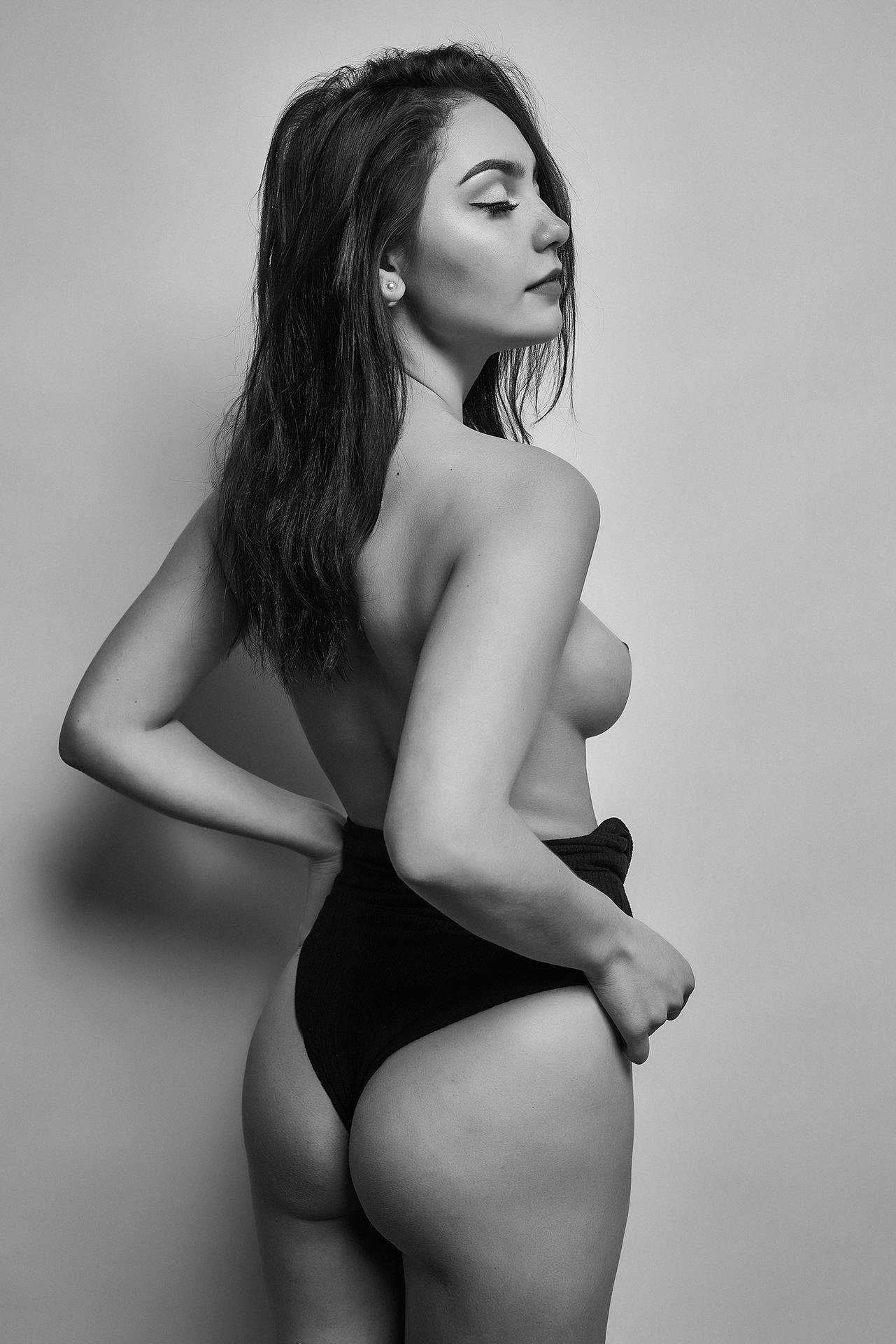 Kristina Azaronak / tiktokgirl_krystina / tina_azarenoook Nude OnlyFans Perdite 1