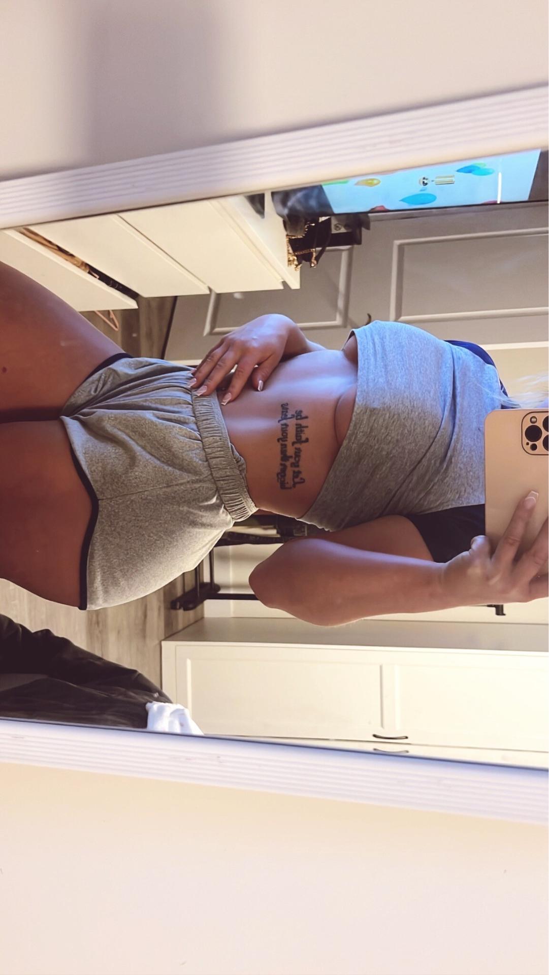 laurmonteith / lelizabeth Perdite Nude OnlyFans 1