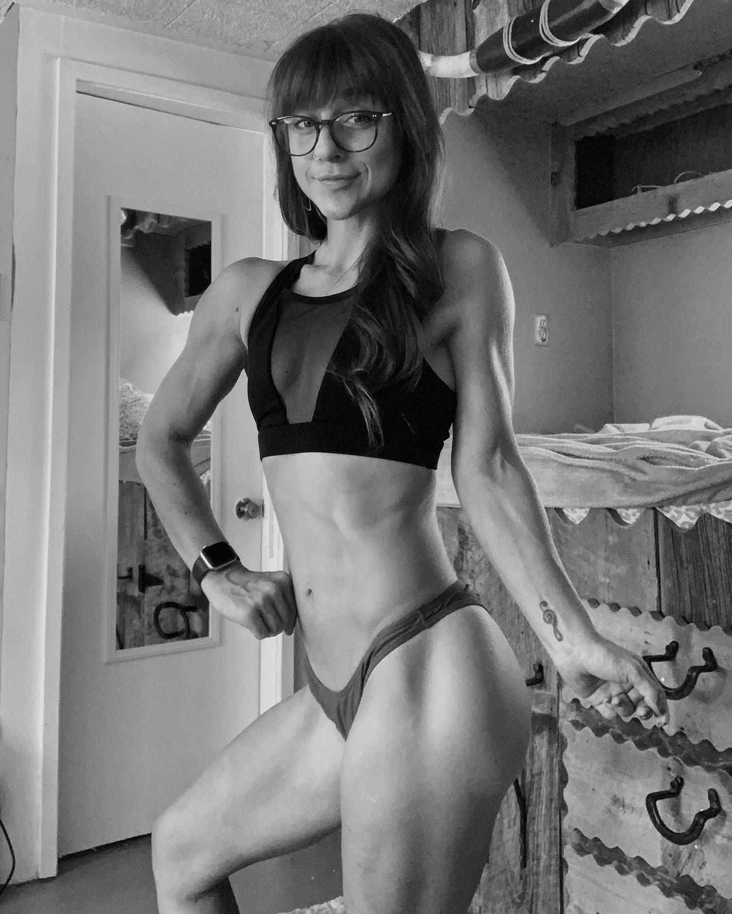 liljenners Nude OnlyFans Leak 1
