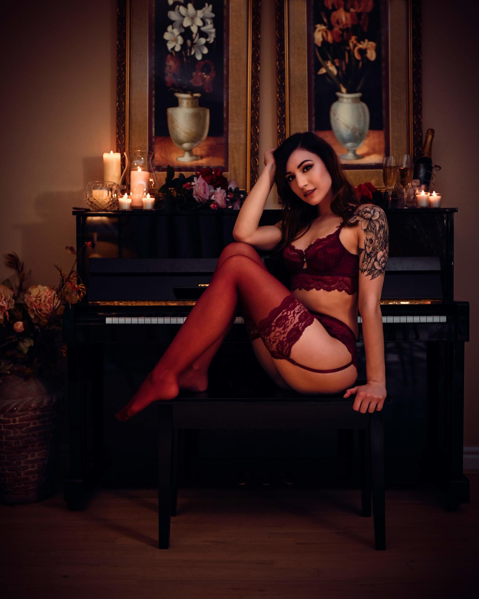 Luxlo / luxlocosplay Nude OnlyFans Leak 1