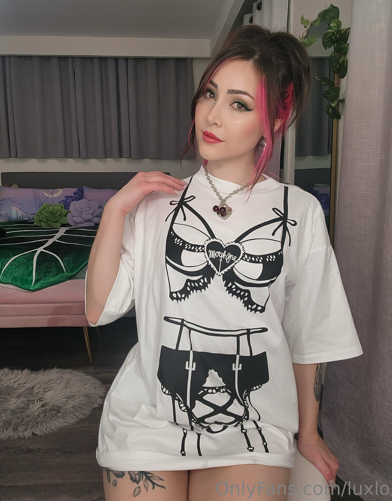 Luxlo / luxlocosplay Nude OnlyFans Leak 1