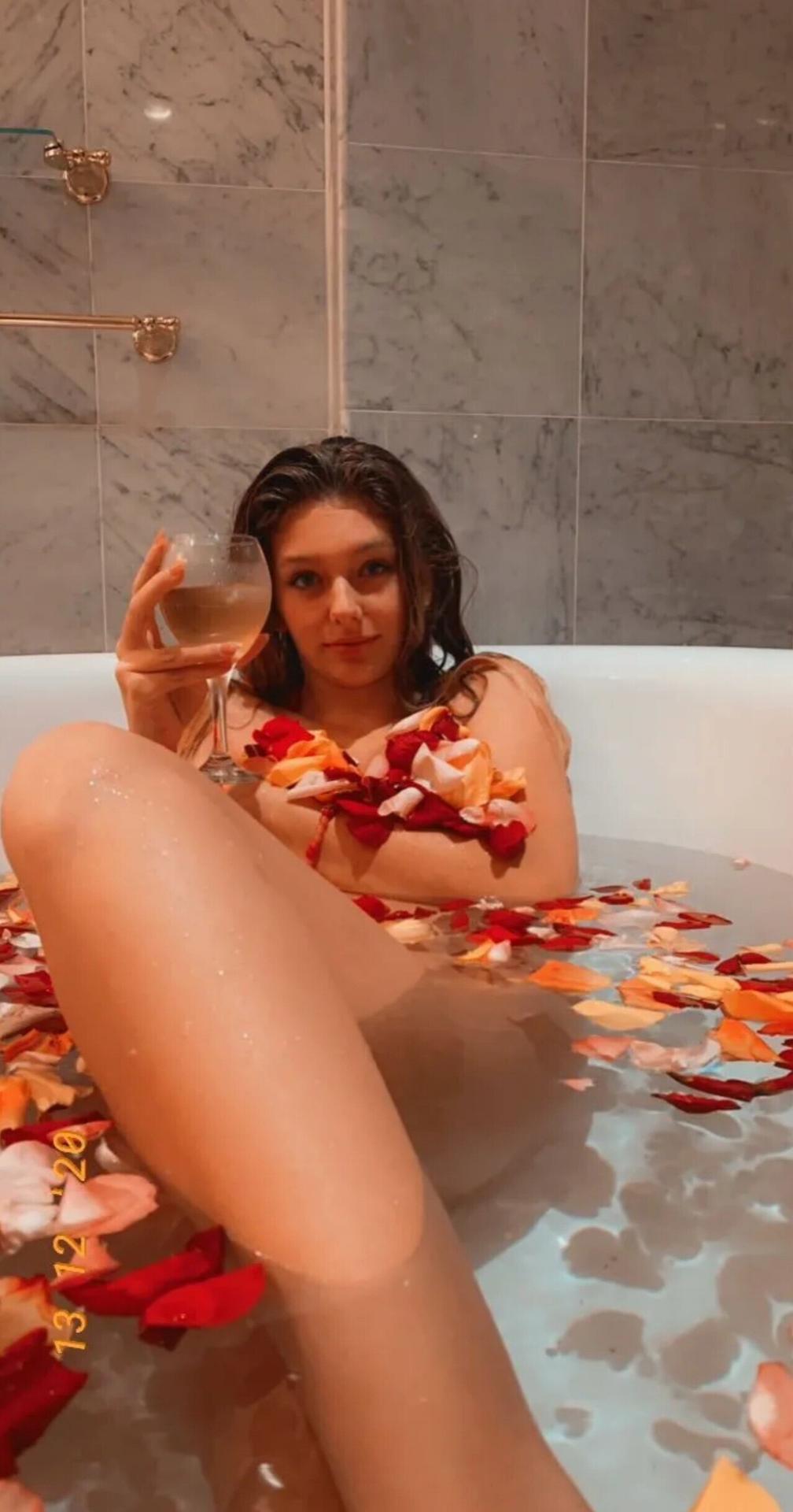Lydia Renae / Slap_tastik / lydiagh0st Perdite Nude OnlyFans 1