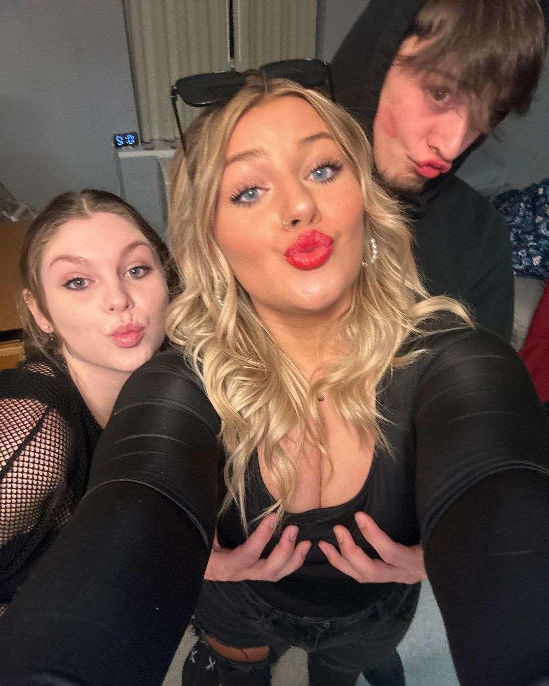 Mackenzie Spohn / thatbitchkenzy29 Nude OnlyFans Leak 1