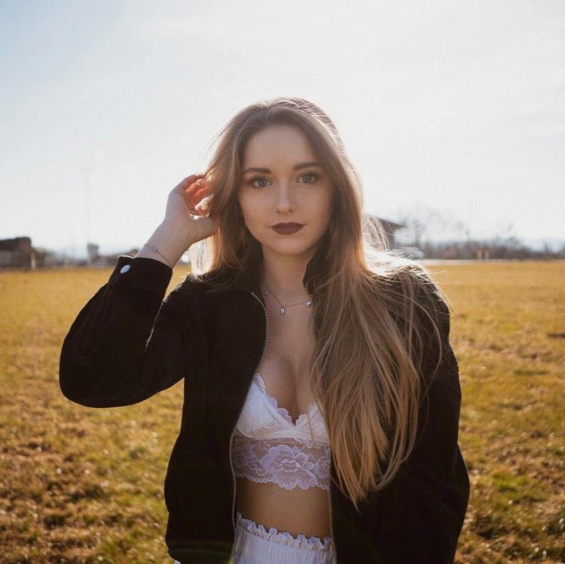 Melanie Hoepfl / melanie_melody / melaniehfl Perdite Nude OnlyFans 1