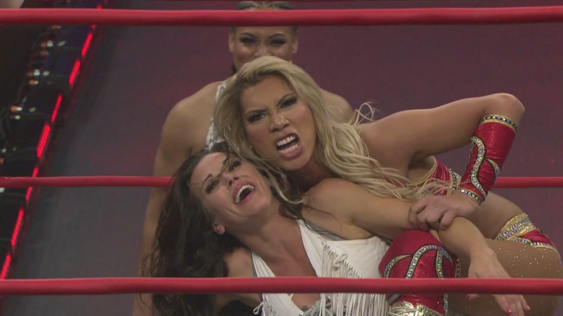 Mickie James / michelejames Perdite Nude su OnlyFans 1