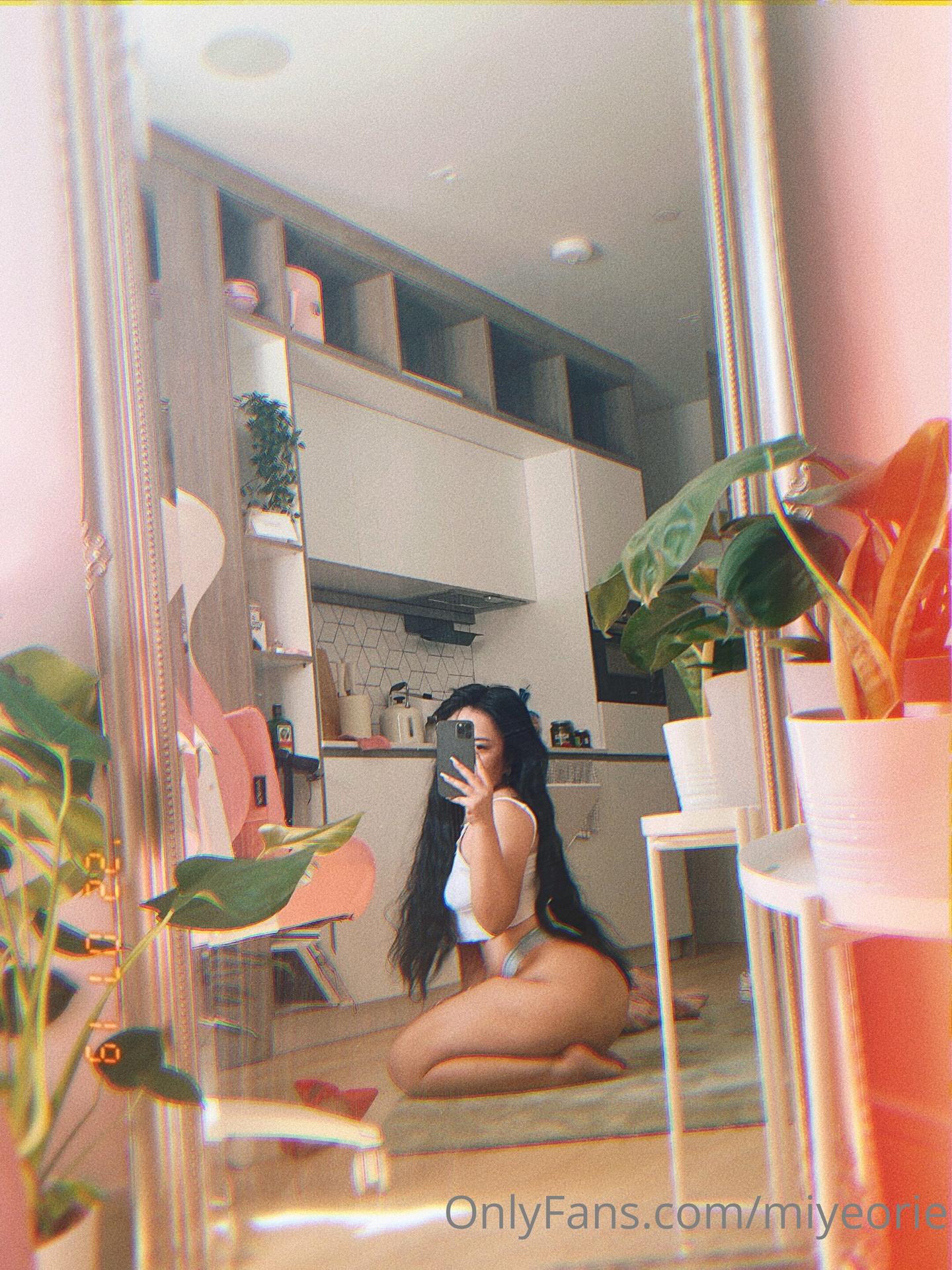 Perdite Nude di Miyeorie su OnlyFans 1