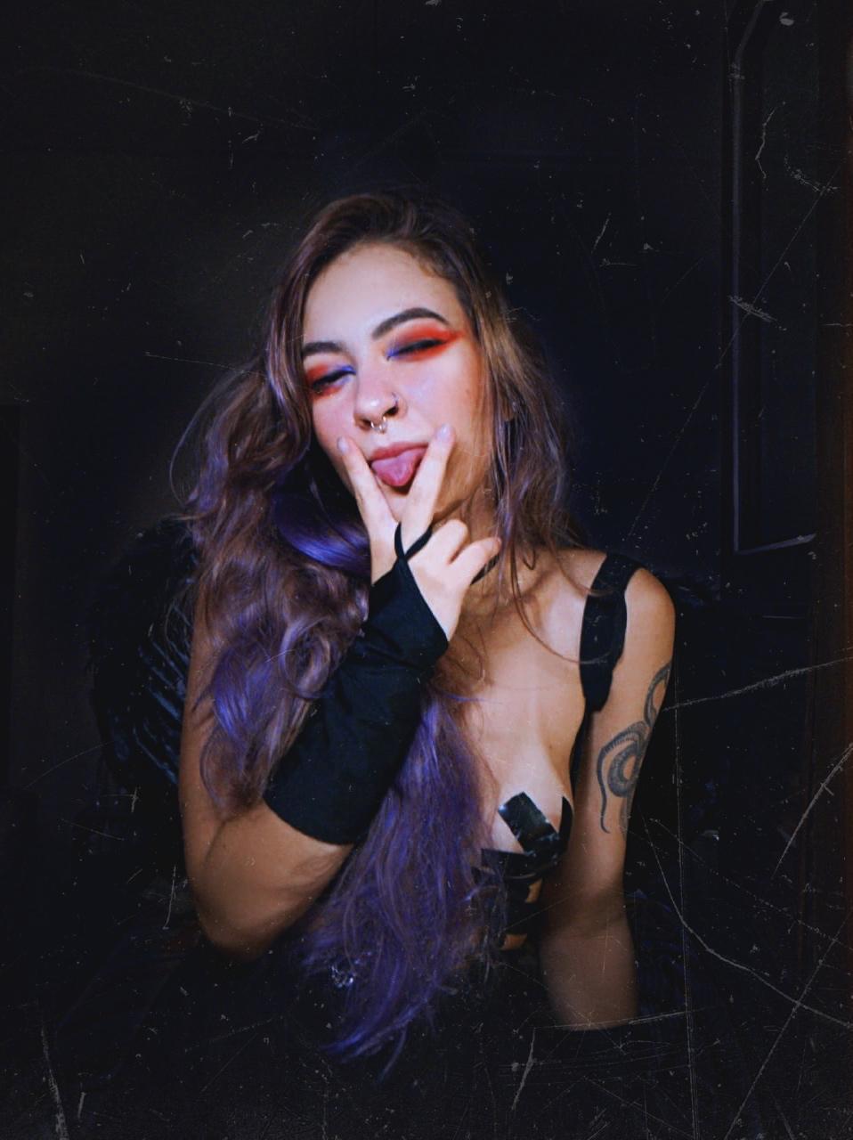 Naerys / naerys.sgh Nude OnlyFans Leak 1