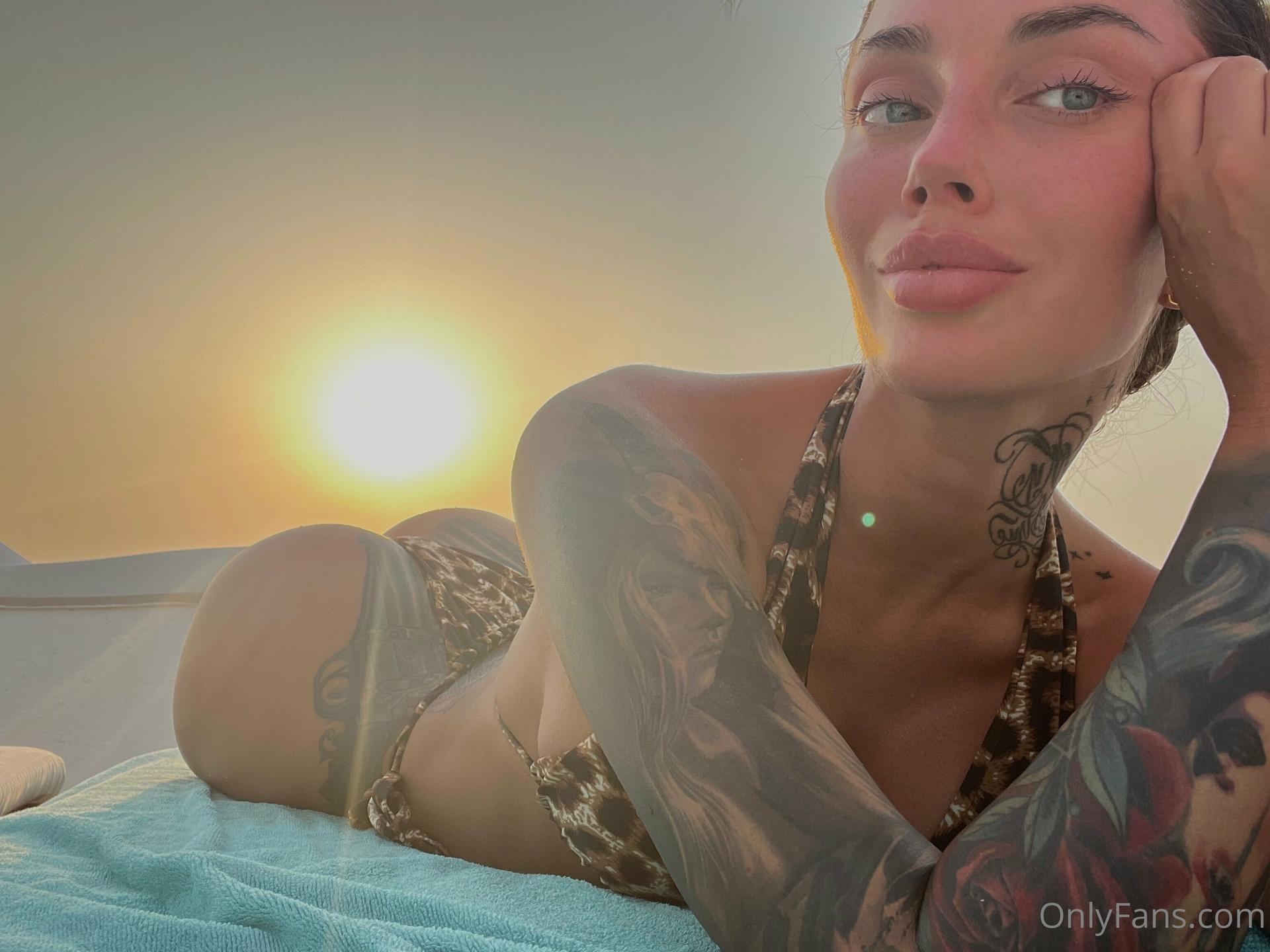 Nessa Orlova / nessamooore / rusmeganfox Nude OnlyFans Leak 1