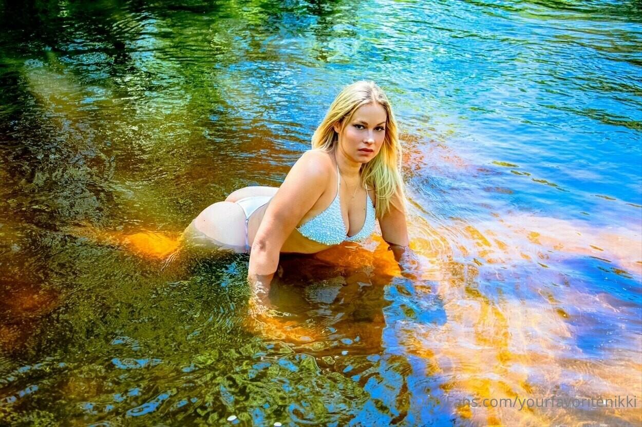 Nikki Baker / yourfavoritenikki Nude OnlyFans Leak 1