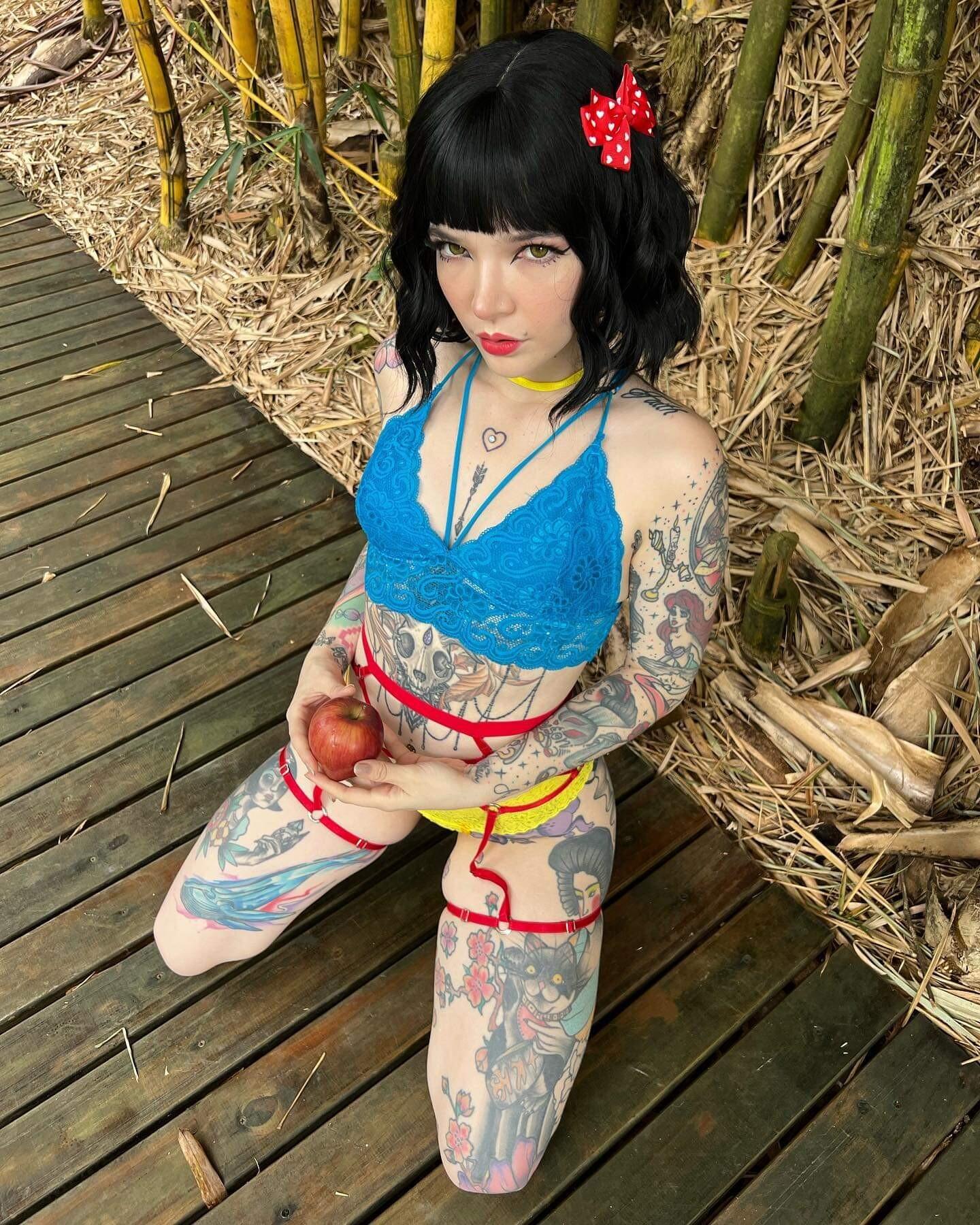 Niña Gato / ohkittymiau Nude OnlyFans Leak 1