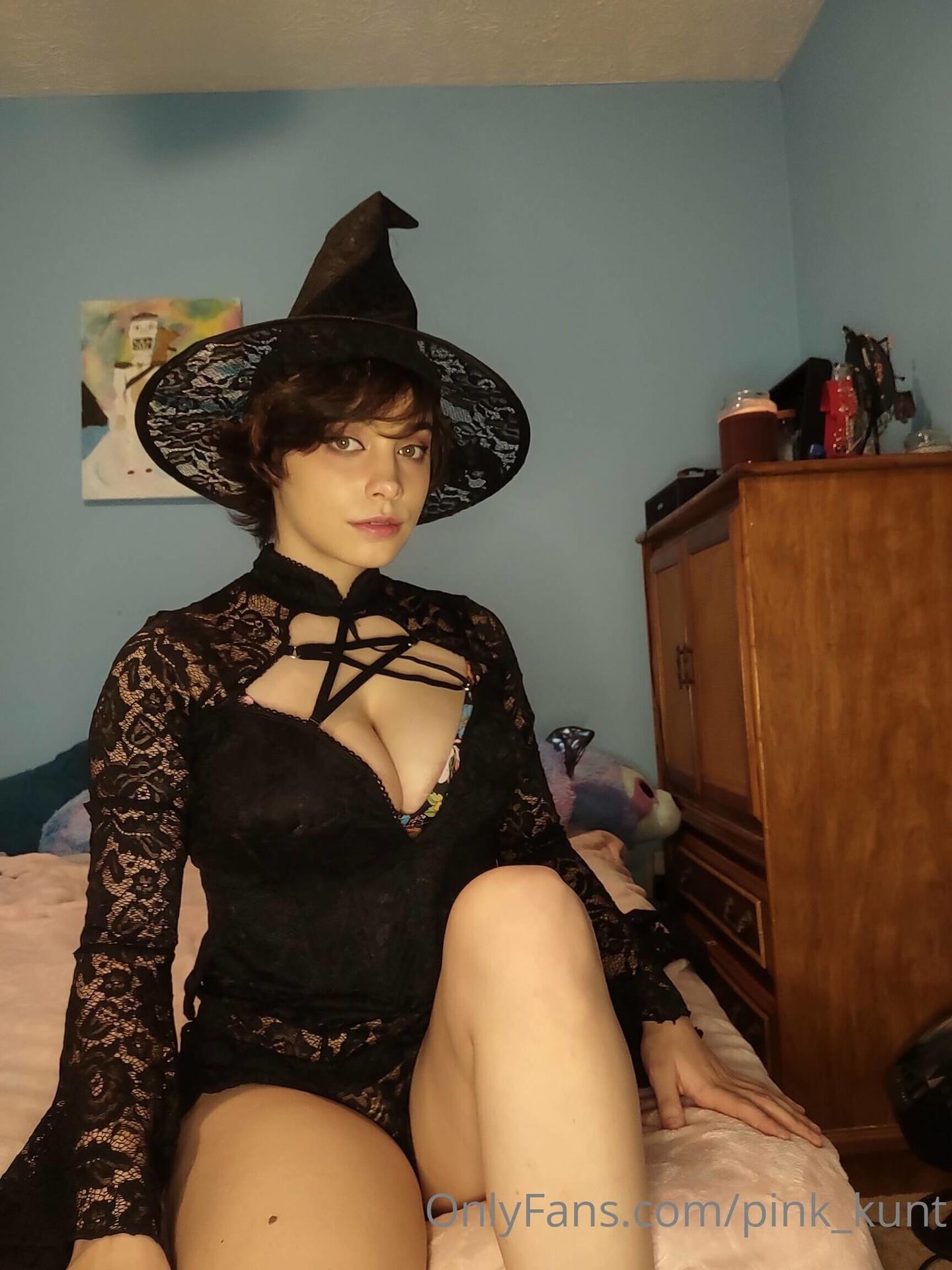 pink_kunt Nude OnlyFans Leak 1