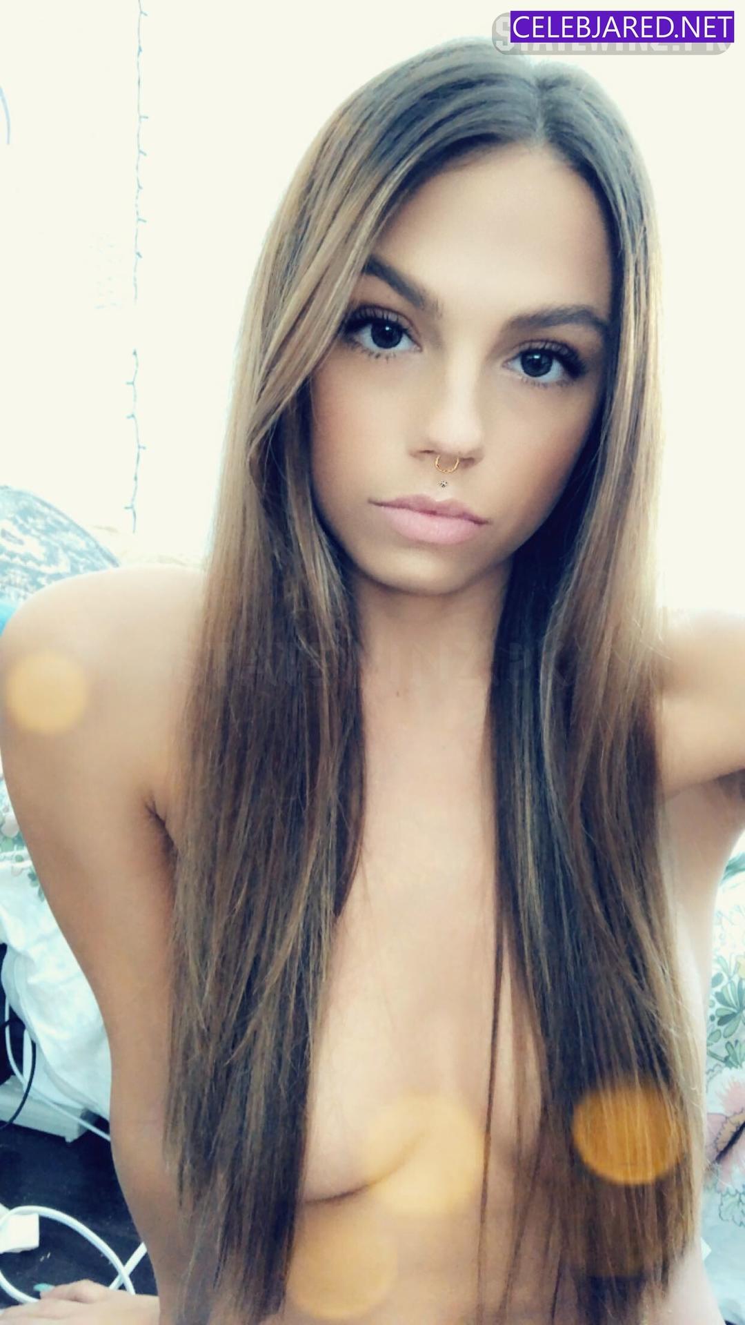 itzjolzy / sarahjolzzz Perdite Nude OnlyFans 1