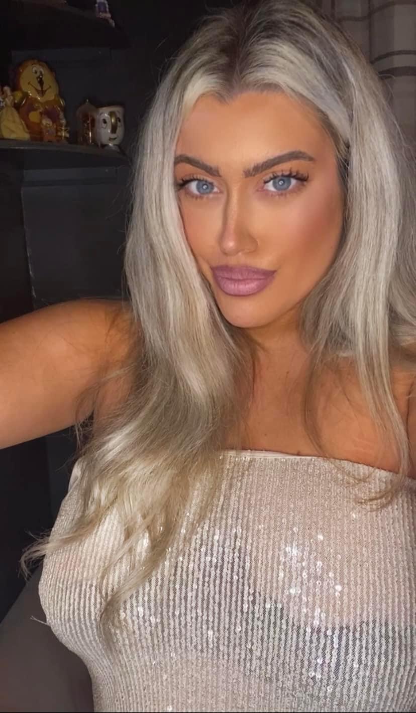 Shannon Wright / onlyshans95x Nude OnlyFans Leak 1