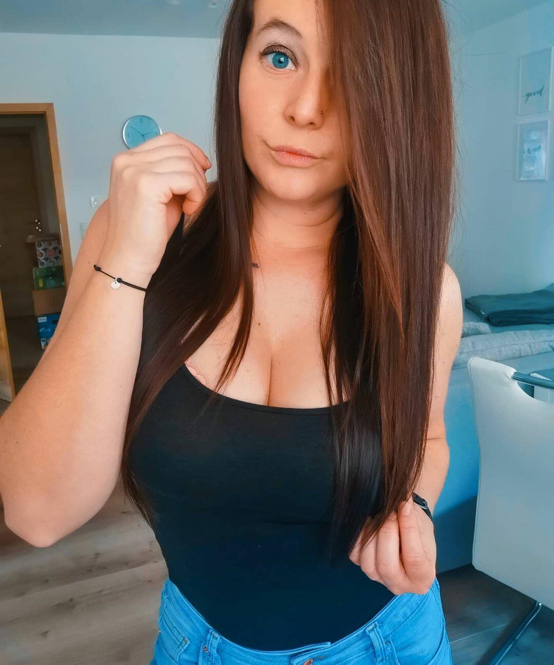 Sindypriincess / pineyprincess Nude OnlyFans Leak 1