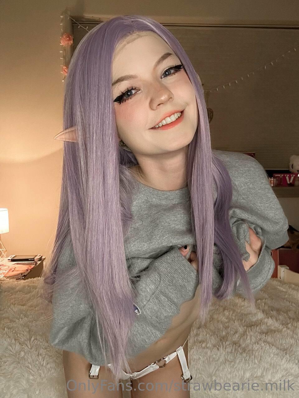 Strawbeariemilkk / StrawberryMillk Nude OnlyFans Leak 1