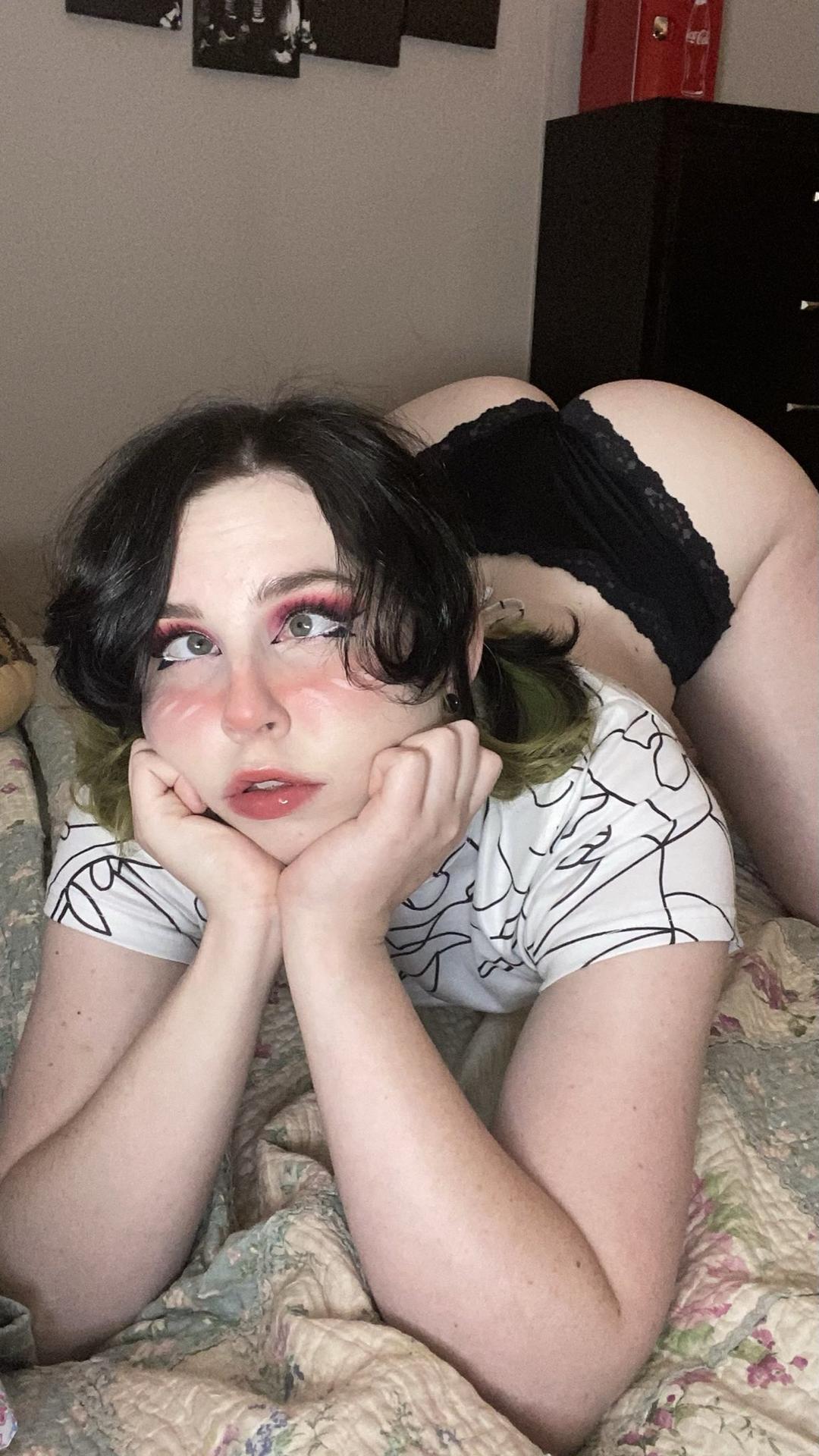 Theprettylotus Nude OnlyFans Leak 1