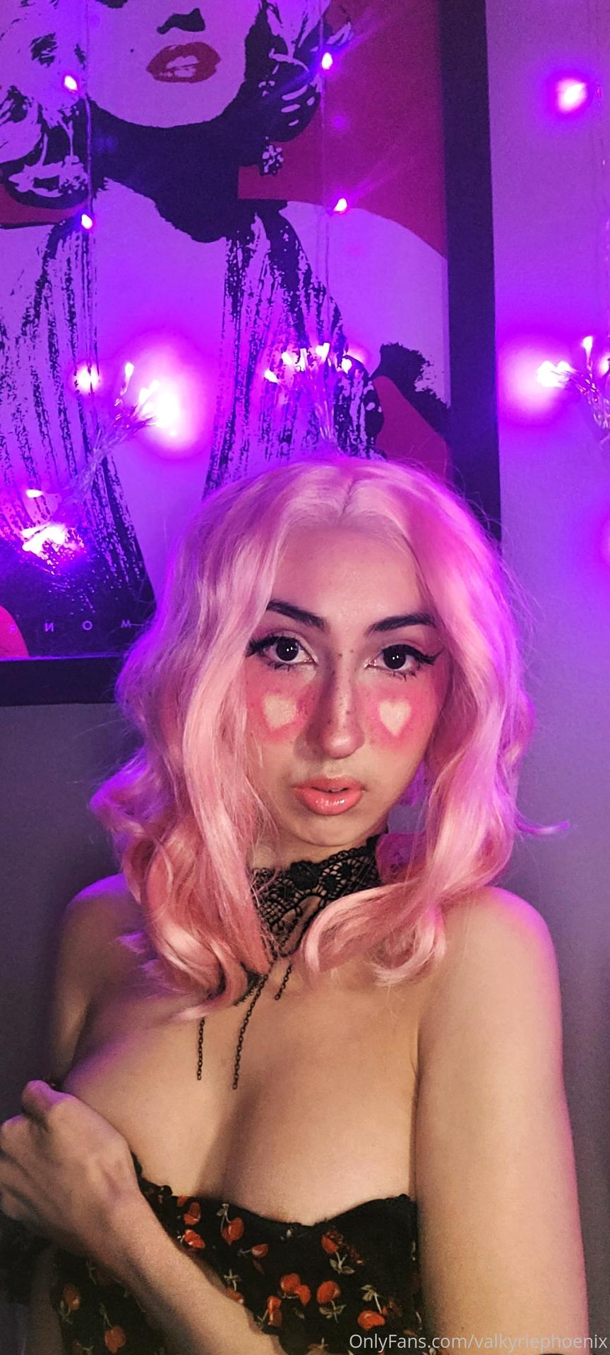 Valkyriephoenix / phoenixr Nude OnlyFans Leak 1