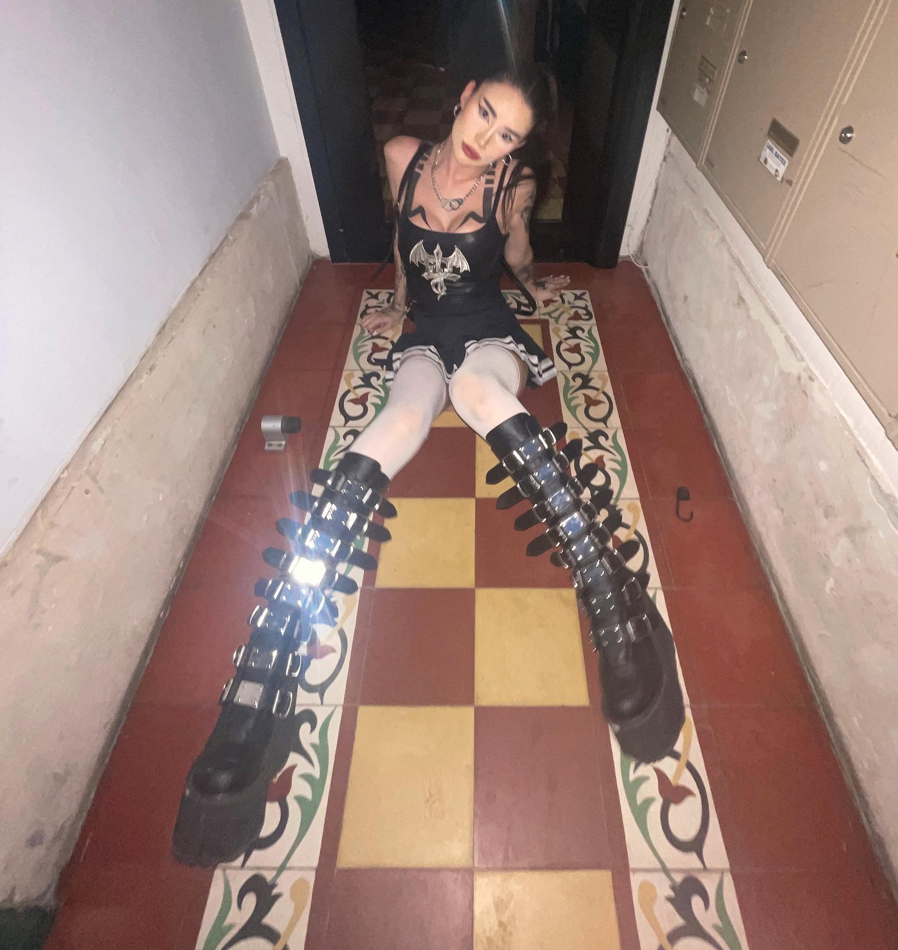 Alien femmina / Zeliahxo Nude OnlyFans Leak 1
