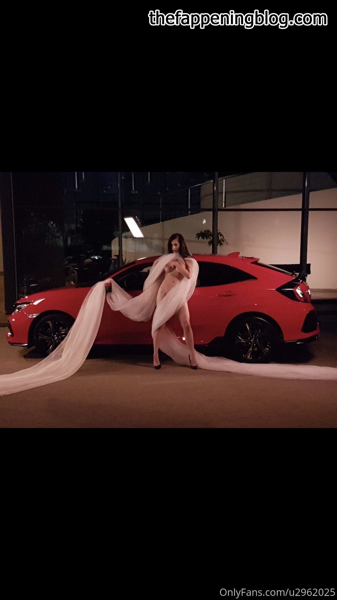 Ena Friedrich Leaked Photo 31