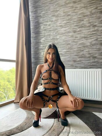 adelebee / adele.bee Leak Nudi OnlyFans Foto 20