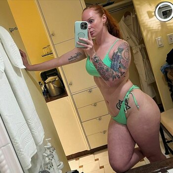 ash.e.e / freckledbabe Leak Nudi OnlyFans Foto 19