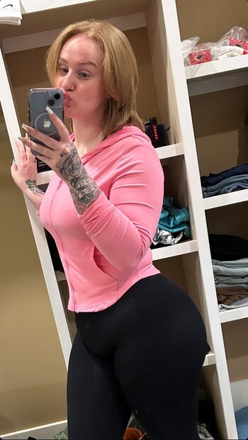 ash.e.e / freckledbabe Leak Nudi OnlyFans Foto 23