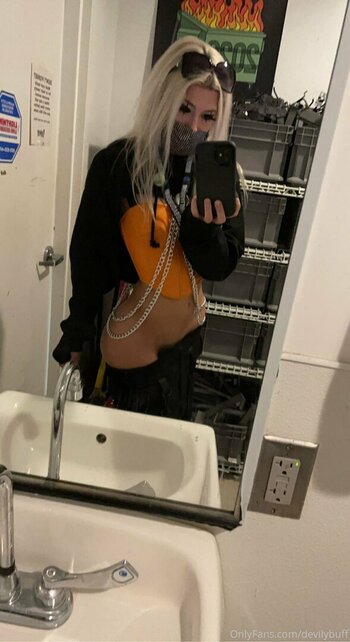 devilybuff Leak Nudi OnlyFans Foto 20