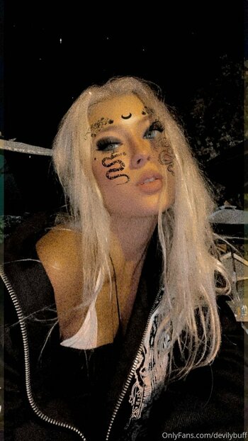devilybuff Leak Nudi OnlyFans Foto 31