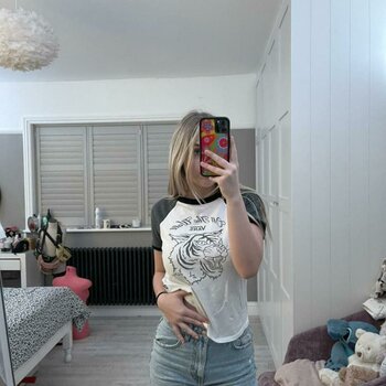 Ruby Smith / _rubysmith_ / missrubysmxth Leak Nudi OnlyFans Foto 1