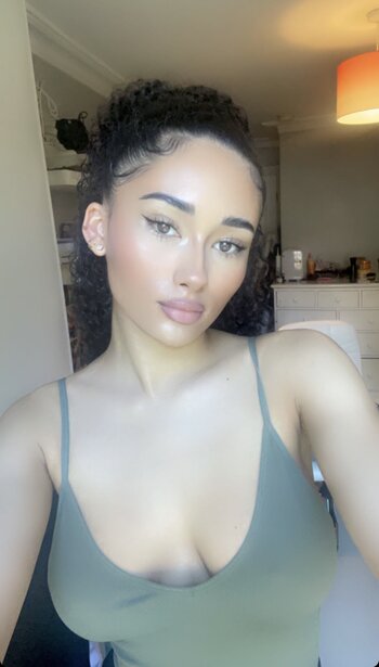 Rubyellaaa0 / Rubyella / Rubyellaxo Leak Nudi Foto 10