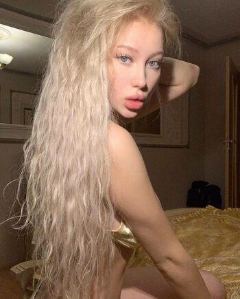 sofimoonlight / _1moonliight / sophia_moonlight_vip Leak Nudi OnlyFans Foto 15