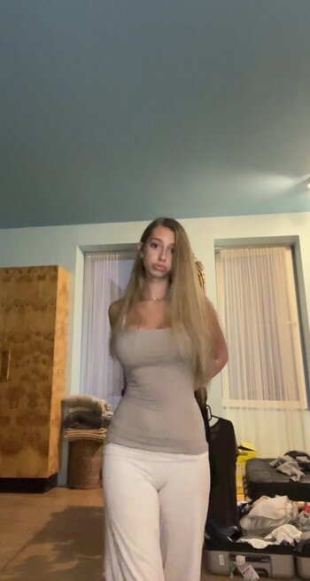 sofyaplotnikova / https: / xsofya_x Leak Nudi Foto 3