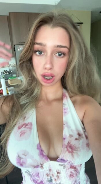 sofyaplotnikova / https: / xsofya_x Leak Nudi Foto 16