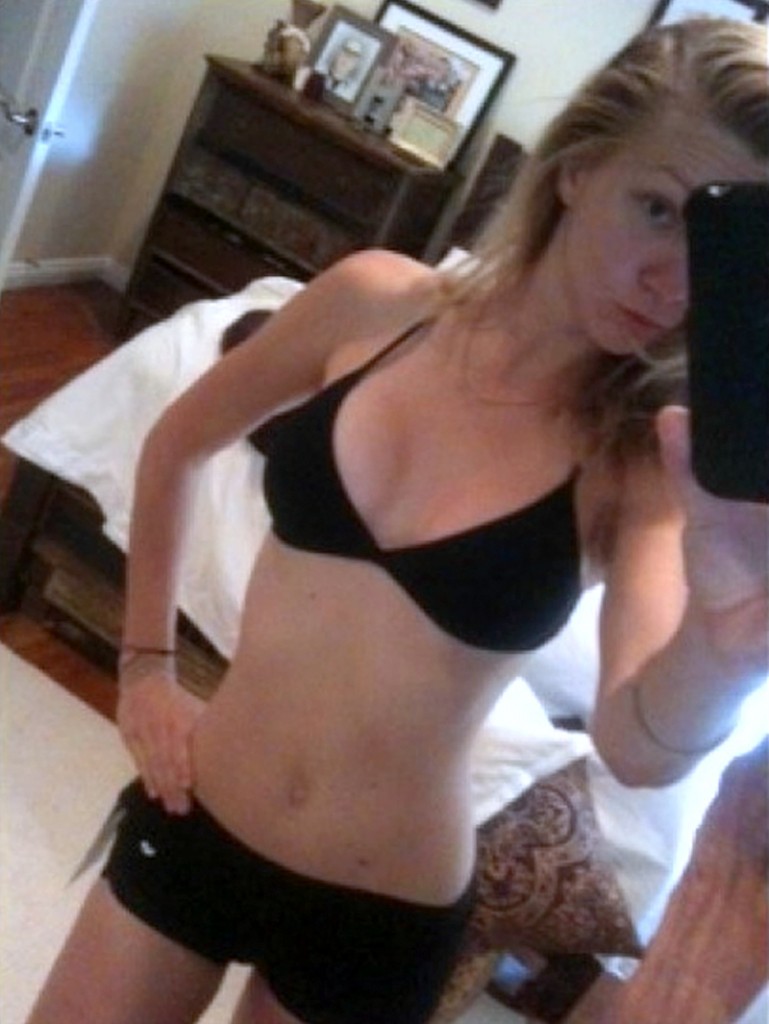 Heather Morris Nuda 001
