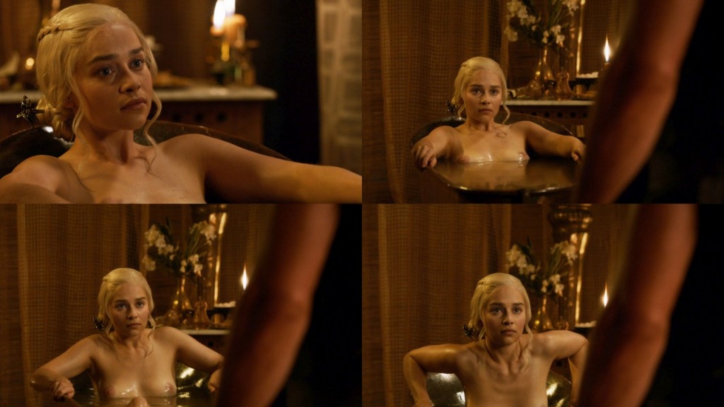 Emilia Clarke Nuda 04