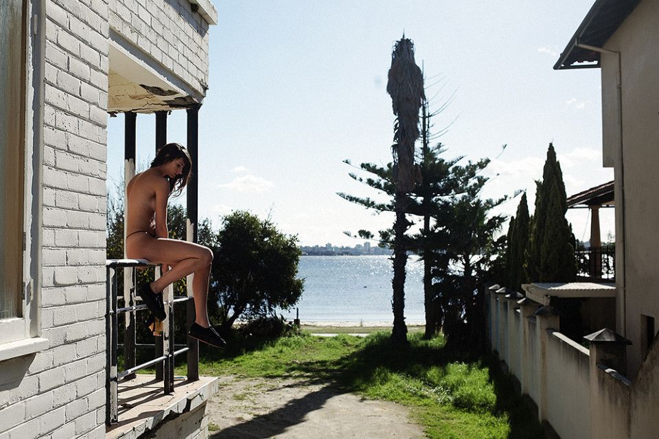 Caitlyn-King-Topless-7